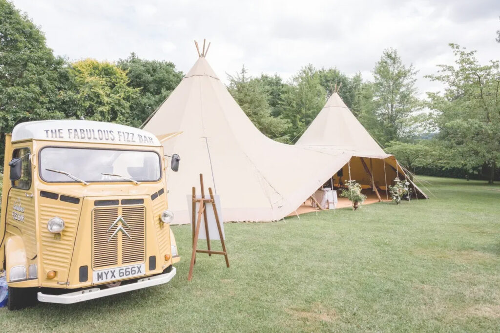 dorothy clive garden wedding hire